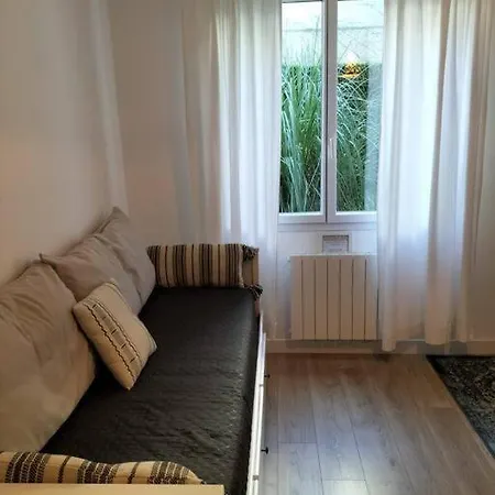 Cosy Et Renove En Hypercentre. *